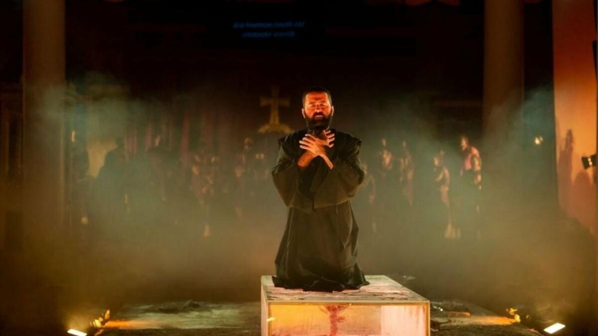 “Bu bir mezarlık değilse, nedir?”